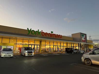 ヨークベニマル鶴田店